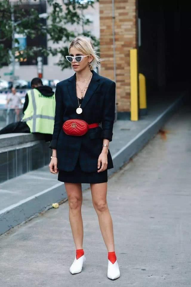 如何挑选到适合自己的腰包从这三个方向入手,轻松提升穿搭质感