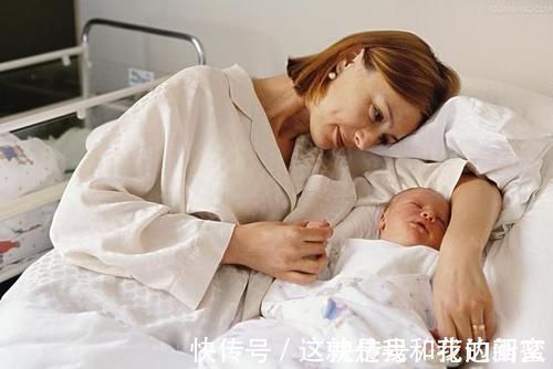 刘一|产妇出院回家，由谁抱孩子更好？专家：四个候选人＋两大候选条件
