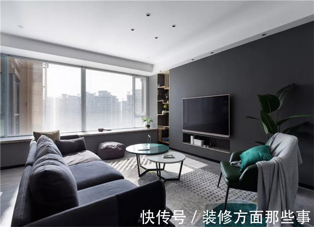 马桶处|136平现代三居室,在黑白灰中加入孔雀绿色点缀确实漂亮