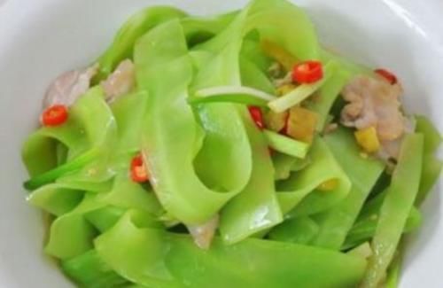 莴笋|多给孩子吃此菜,三天炒一次,眼睛明亮,大脑聪明,个头也长得快