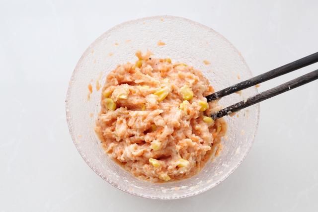 自制|自制减脂鸡肉丸子，浓郁开胃热量低，无添加健康实惠，赶快试试