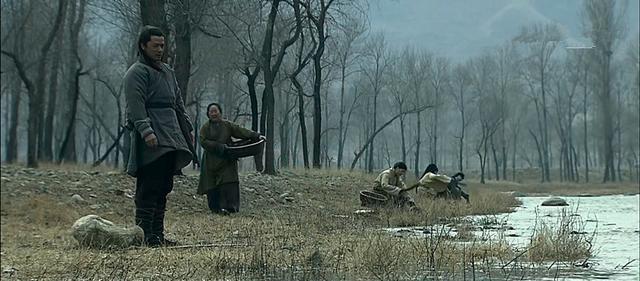 胯下之辱|还在喝韩信忍胯下之辱的鸡汤停下吧，别再误解了~