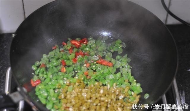 四季豆|吃了几十年才知道,它是“天然叶酸”,2块钱一大把,女人要多吃