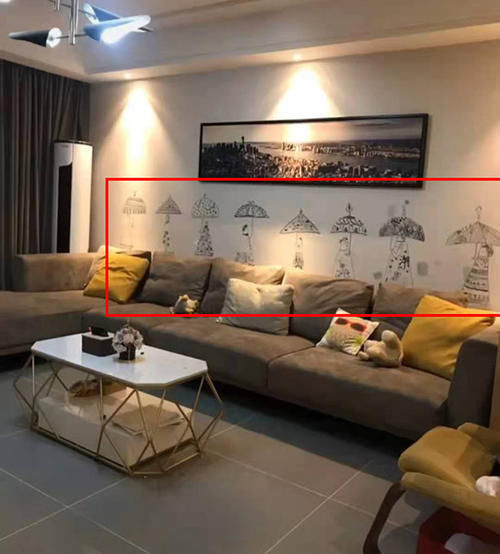 赞不绝口|9岁男孩给客厅墙壁手绘壁纸,来客赞不绝口,网友:老天爷赏饭吃