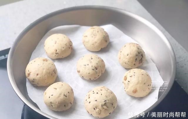 皮肤|女人要想皮肤好,光吃红枣可不行,早餐多吃它,美白祛斑又水灵!