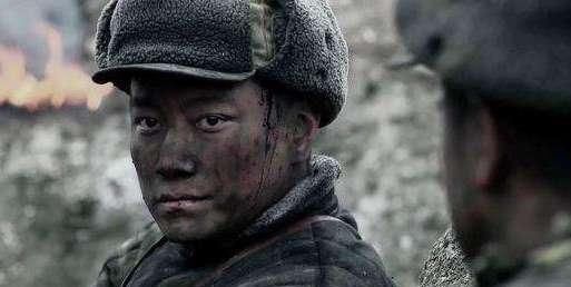 124师|5名志愿军战士追着一个营打，拦住10辆汽车，还俘虏一名美军顾问