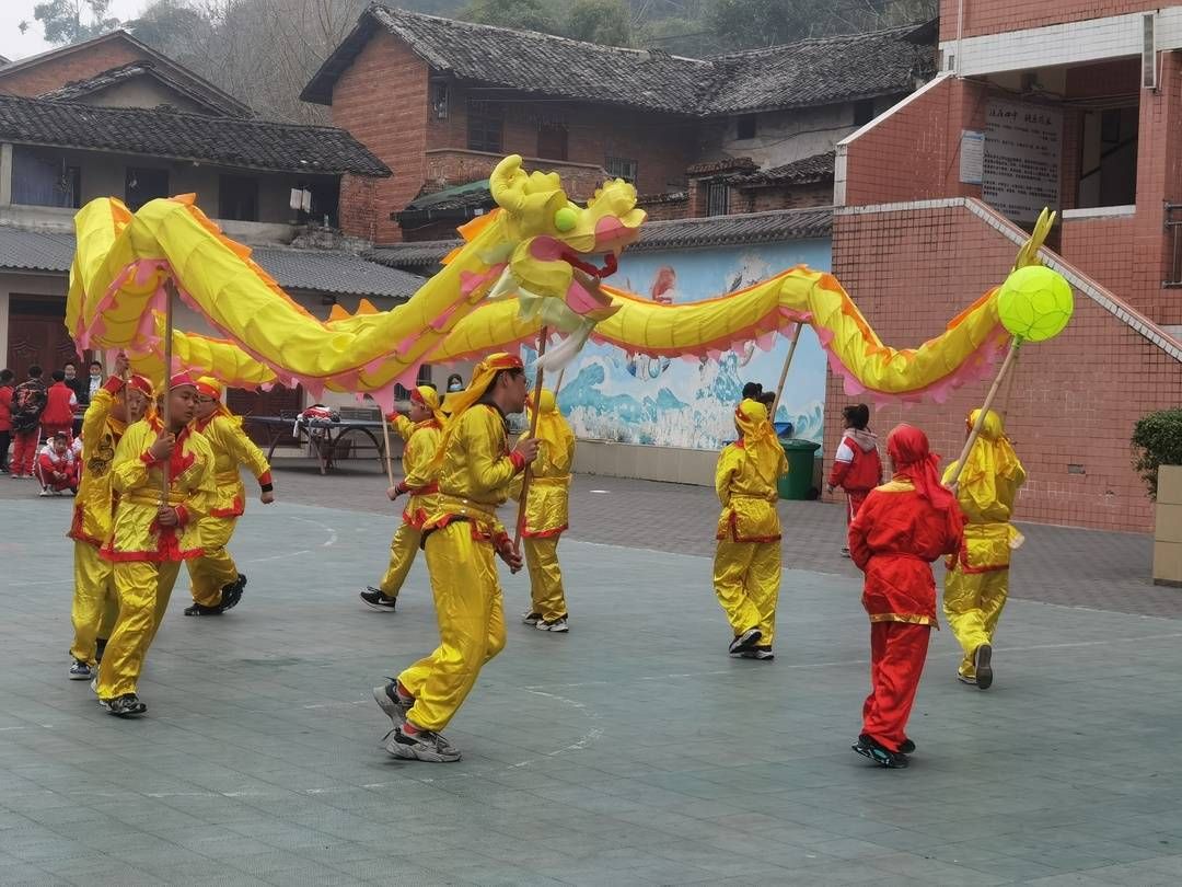 少年宫&四川威远乡村“复兴少年宫”搭建平台 让未来之星“点燃”传统火花