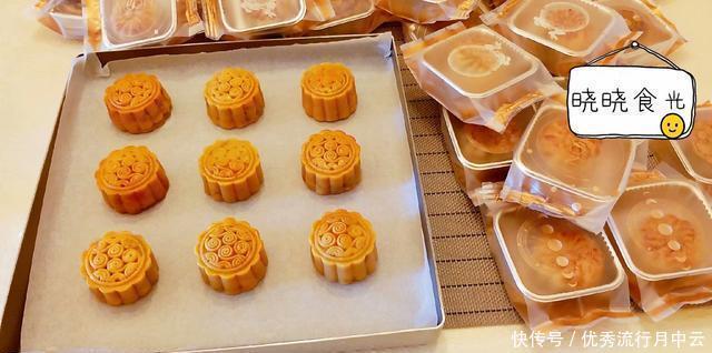 新手|想吃没有防腐剂的月饼就自已做，新手也能学会，一看就会操作