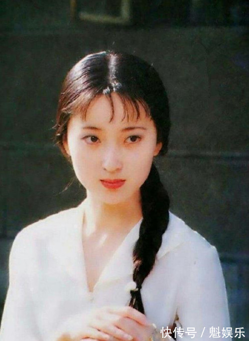 患癌#“林黛玉”陈晓旭患癌后拒绝就医坚持出家,临终前还喊着一个人