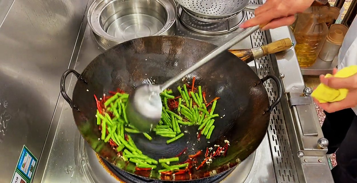 秋天别总大鱼大肉，多吃这12道家常素菜，低热量高营养，特别下饭