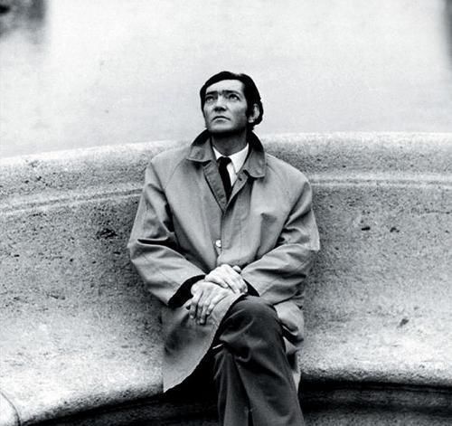  现实|《南方高速》因堵车而生的亲近，终究要在现实中消解成冷漠