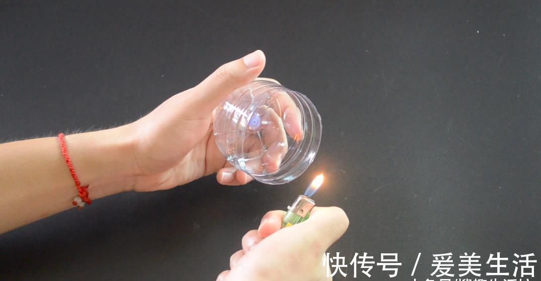 橡皮筋绑在塑料瓶上太厉害了, 解决了很多家庭的烦恼, 看完赶紧试试