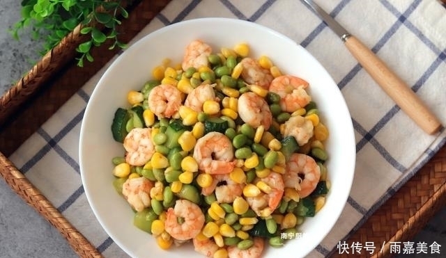 家里孩子每次不吃饭，我就做这道菜给她吃，每次孩子都要吃个精光