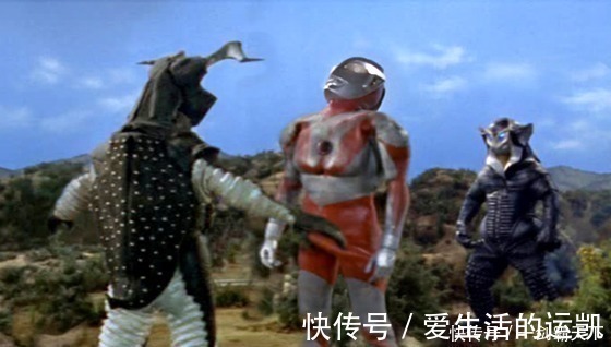 圆谷英二|看到这些奥特曼皮套演员受过的伤,你觉得他们容易吗