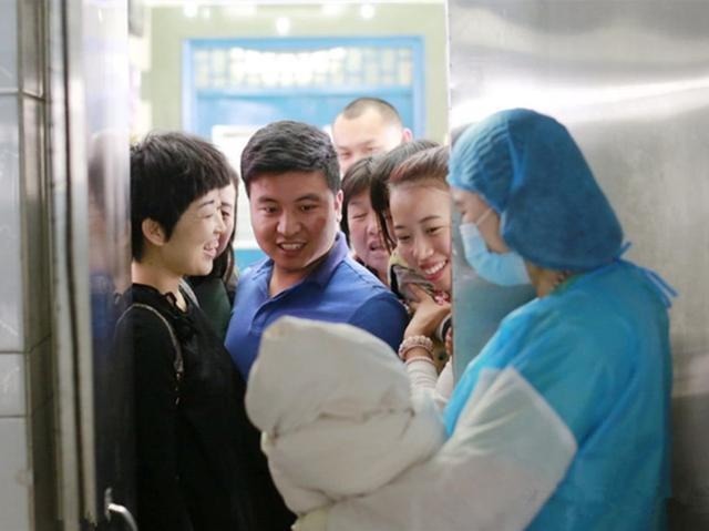 姓名|给孩子起名“王慧 ”,上户口时被打错,妈妈却很是开心:不改了