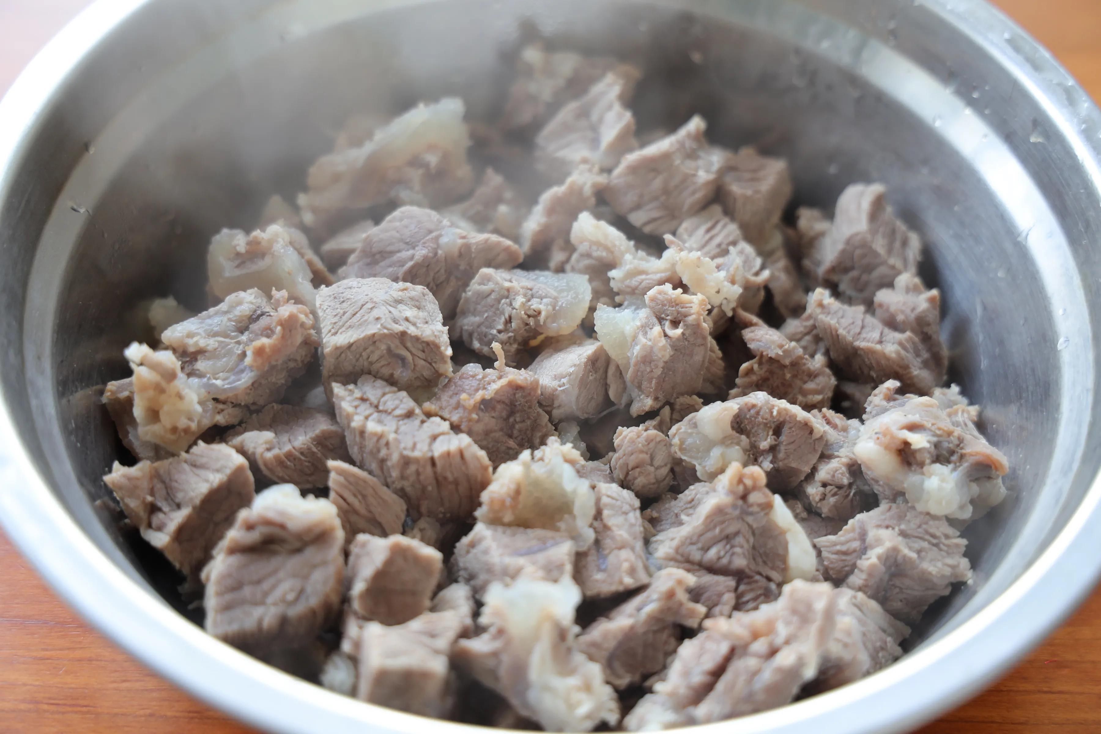 小雪将至，这道菜要多吃，汤汁多特别下饭，暖乎乎的，太舒服了