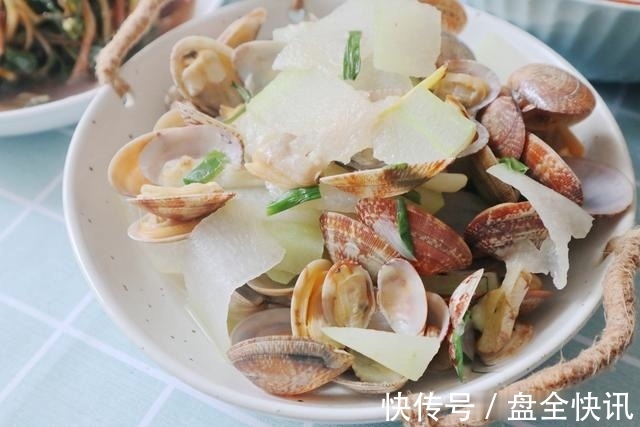 晒晒母子2人的午餐,30分钟5道菜,营养又好吃,孩子从不挑食