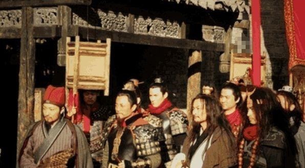 宋江|在宋江死后,最大的受益者不是高俅和蔡京,反而是这位梁山好汉