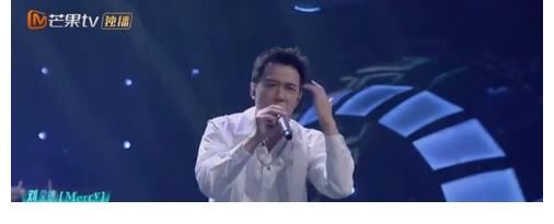 r说唱听我的双子星首次交汇，吴克群组带来最real舞台