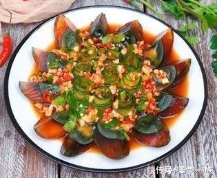 年夜饭菜谱，中国人过年必吃的24道如意菜，寓意阖家团圆美满