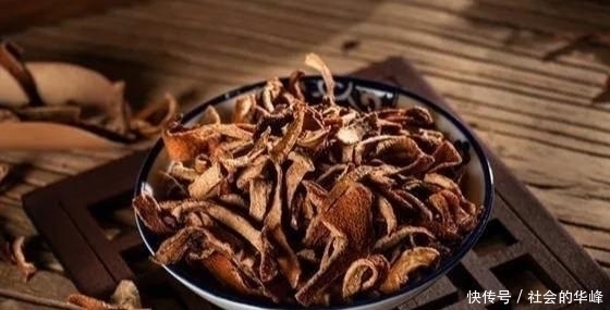 痰湿|施今墨选中两味药,理肺+治脾,扫清生痰之源、储痰之器