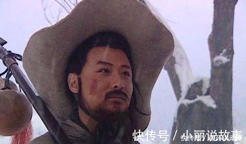 秦明@此人武艺完胜林冲,本可做朋友,可惜宋江说了一句话,林冲与他势不两立