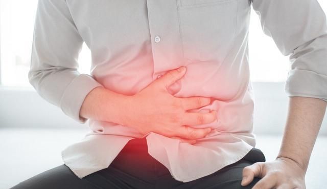 食物|牛奶是胃病的“发物”吗?建议:胃不好的人,这3种食物需少碰