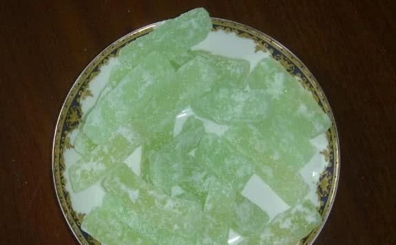 女孩子|男生喜欢送的几款零食,女孩子嘴上说着不喜欢,其实根本就很爱吃