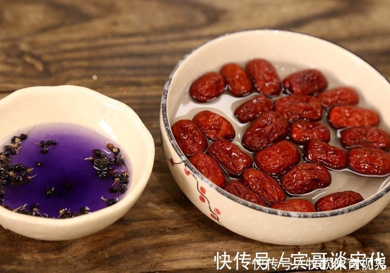 枸杞|补血养血,女人40如18,做法简单,40岁后更要经常吃