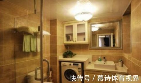 阳台上|洗衣机放卫生间还是阳台?听听过来人的建议