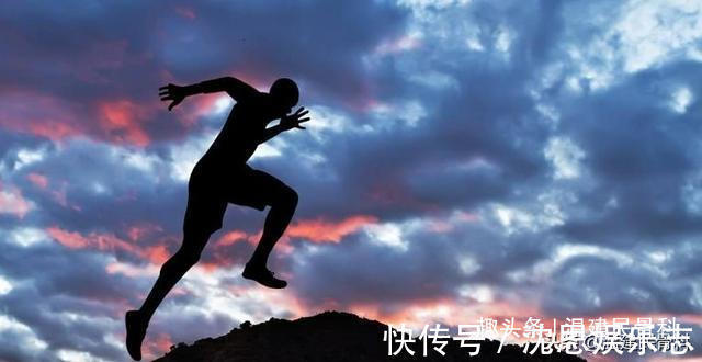 年轻|跑步之后脚疼膝盖疼学会这5招让筋骨年轻不止10岁!