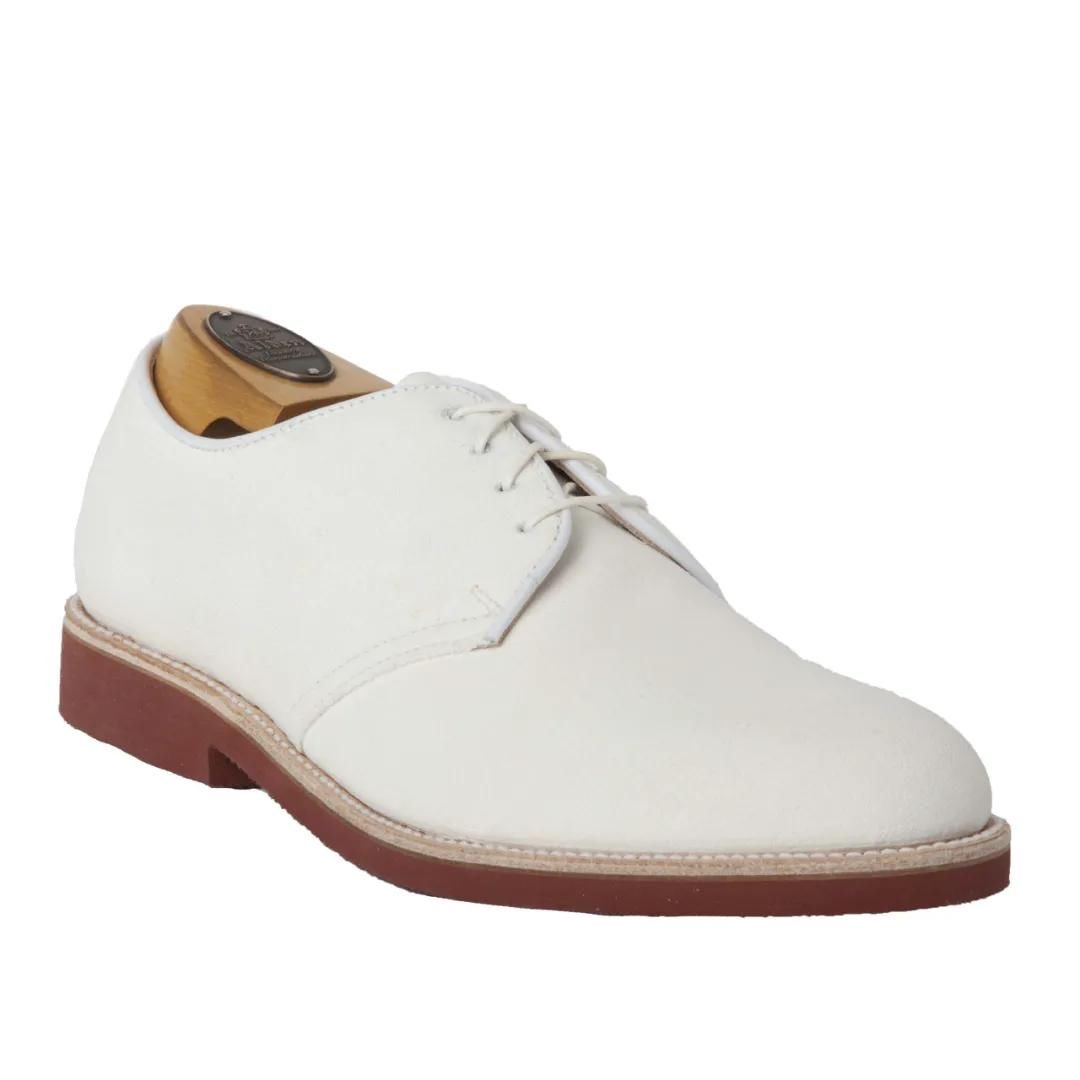 到底是什么人，敢穿白皮鞋？