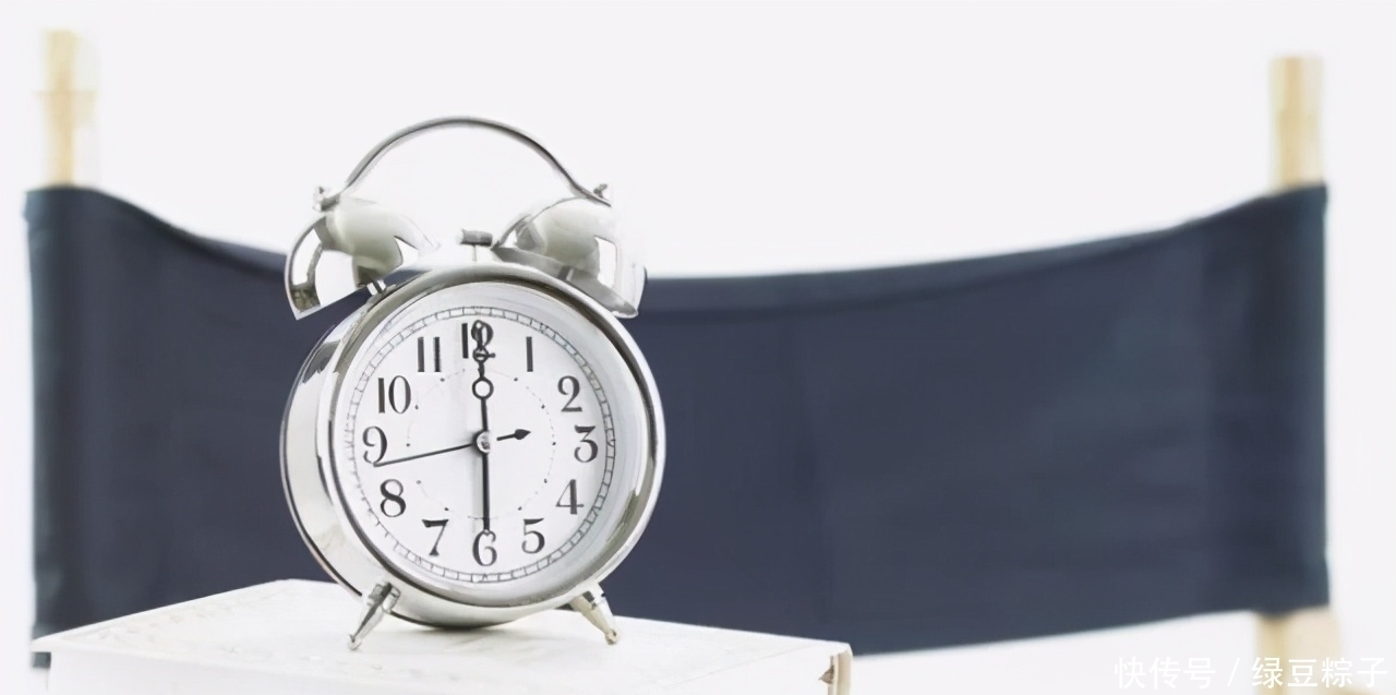 激素|女性朋友别太“节省”,常吃3种食物,或能帮助补充激素、抗衰老