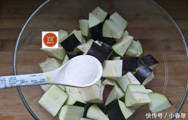 我做的烧茄子,不油炸更入味,隔天就做一次,孩子多吃一碗饭!