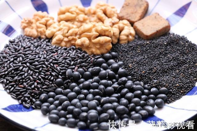 三黑豆浆|50岁姑姑吃了20年的黑豆吃法,不熬粥不泡醋,越吃越精神