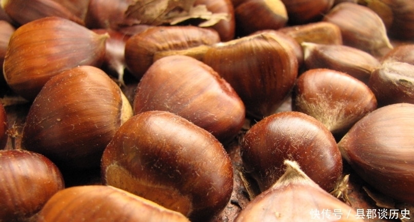 糖稀|它是“干果之王”,维C含量是苹果的10倍,冬天炒着吃太香了!