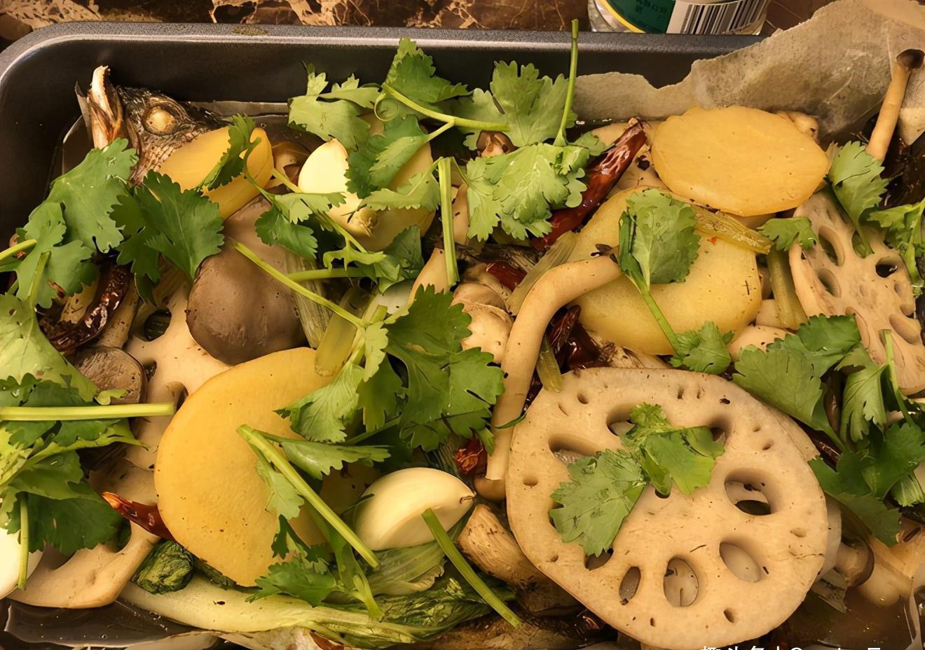 烤鱼|外面的烤鱼好吃,但是又贵,又怕不卫生,今天教你做家庭版烤鱼