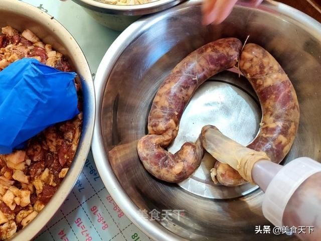 电饭煲焖饭必须有姓名！饭菜一锅出，做法又简单，太香了