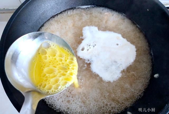 八十岁的姥姥早餐最爱这口汤,经济实惠有营养,网友:长寿有道理