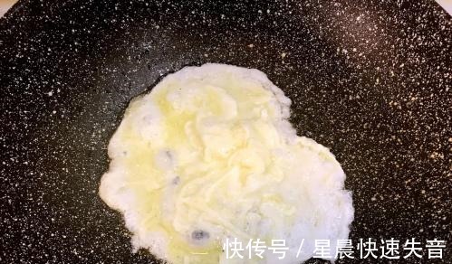 鸡蛋黄|简单的炒饭也能吃出双重口味,色香味俱全,一次就满足!