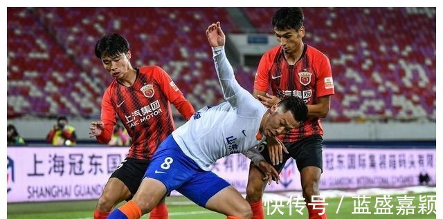 泰山|中超“大鱼”出现!海港接近免签徐新,山东泰山欲用知名中场顶替!