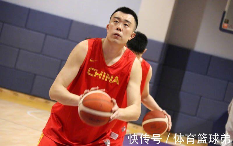 周琦|这次中国男篮已经迎来复兴,而世预赛也只是开始,爆发还在后面!