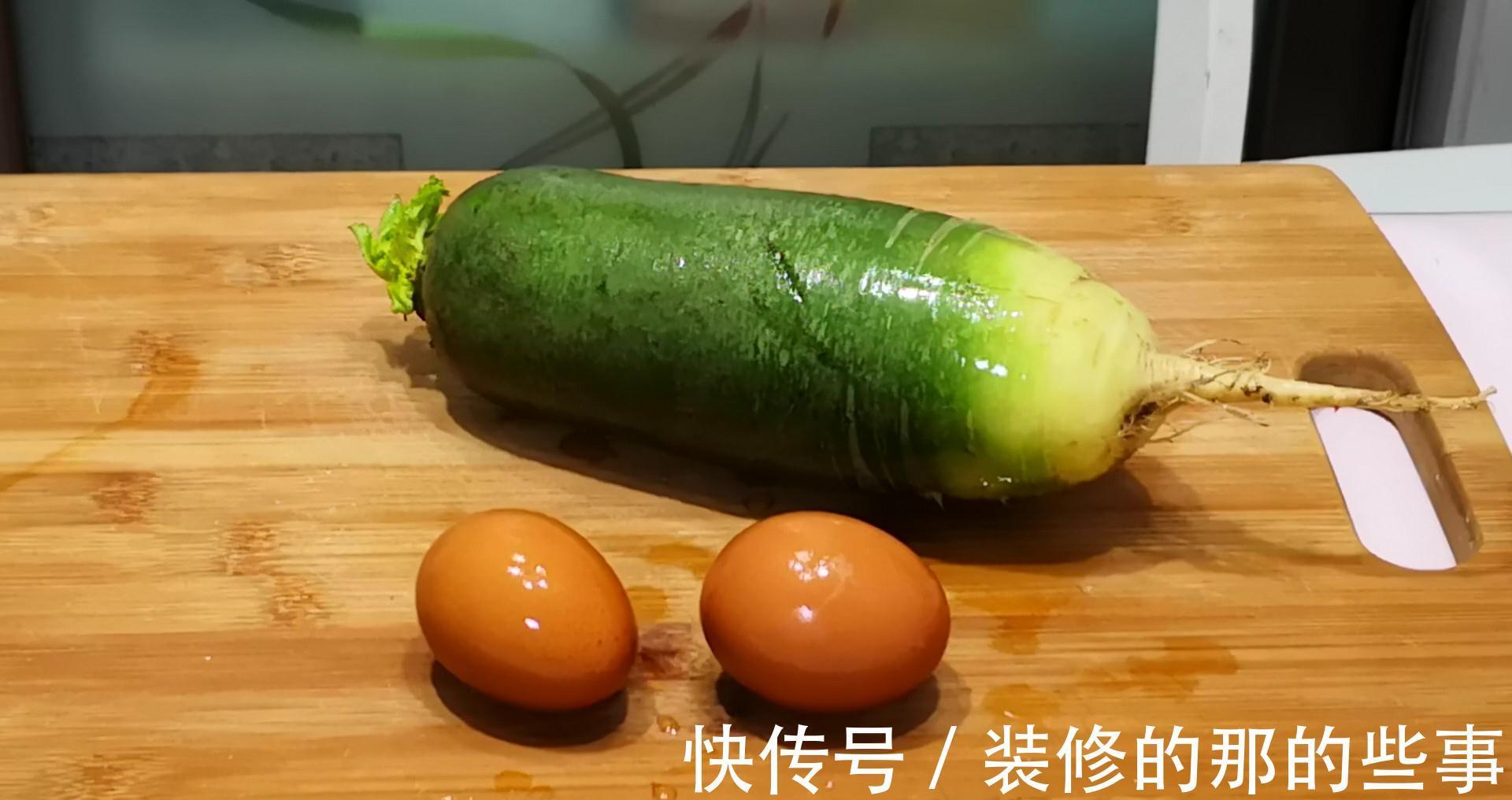 天冷了,吃白菜韭菜不如吃此菜,营养极高,蒸着吃最香,真解馋!