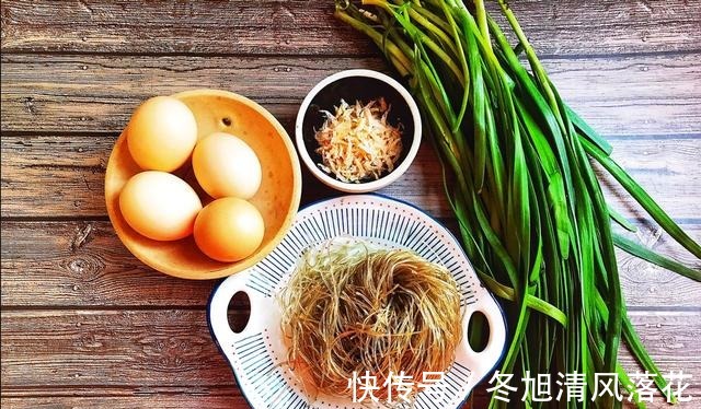 韭菜盒子|不破皮不露馅的韭菜盒子做法，香味浓郁，几天不吃想得慌！