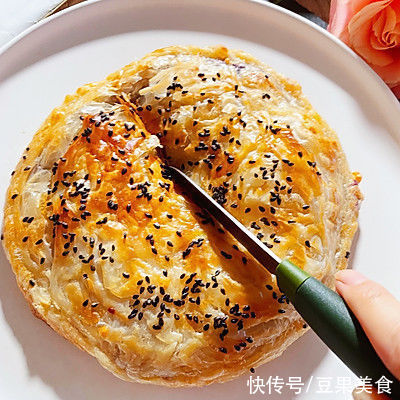 #精致一人食#快手紫薯奶酪派