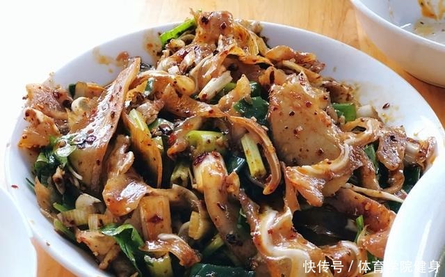  成都双流这家农家馆子一菜当先，引来八方食客，想知道是哪道菜吗
