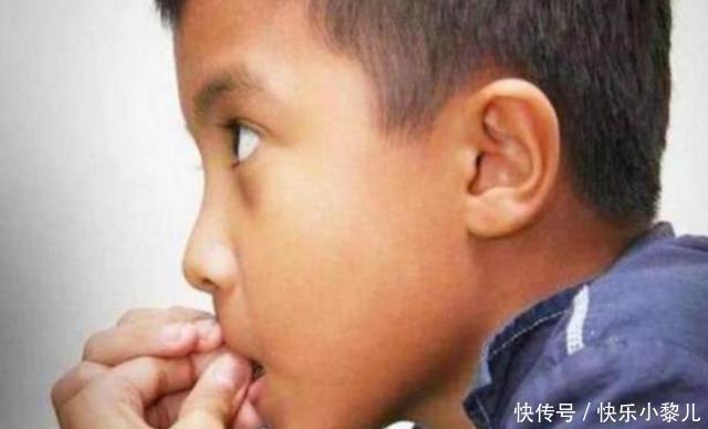 手指甲|从小“咬指甲”的孩子,长大后会变成啥样专家逃不过2种结局