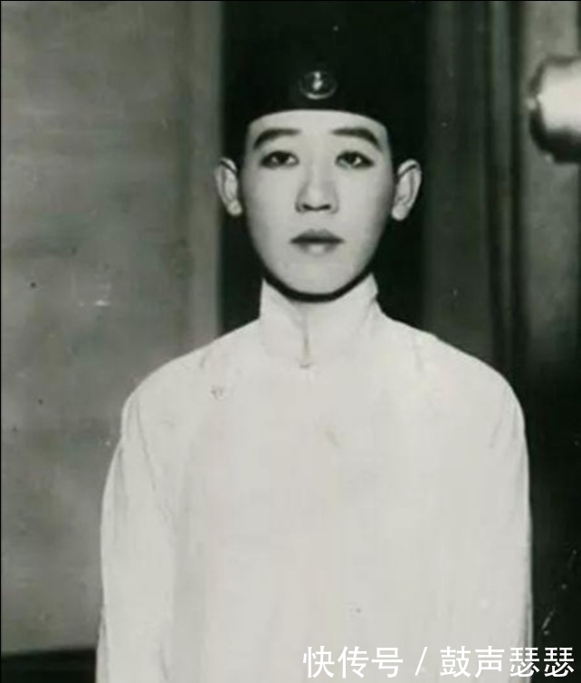 平淡无奇|老照片,单眼皮的陆小曼平淡无奇,20岁的林徽因比明星画了妆都美