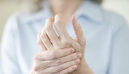 张仲景一个神奇的配方,5味药,疏通气血,搞定从头到脚的麻木