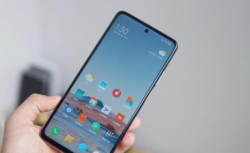 Note9|Realme Q2Pro与红米Note9 Pro差异化明显，选择困难？